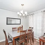 Modern 4 Bedroom Escape